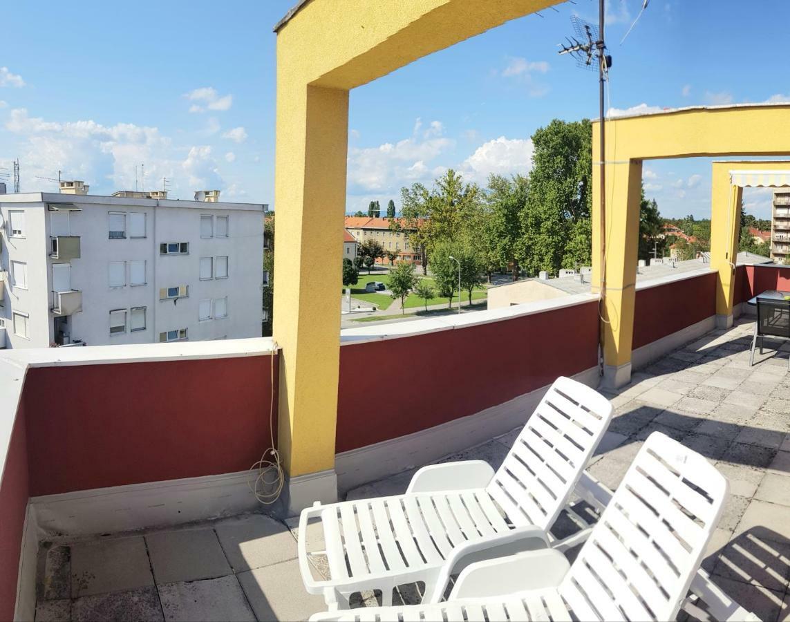 Appartement Penthouse Spudic Karlovac Extérieur photo