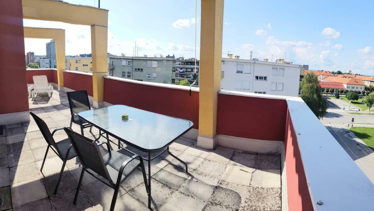 Appartement Penthouse Spudic Karlovac Extérieur photo